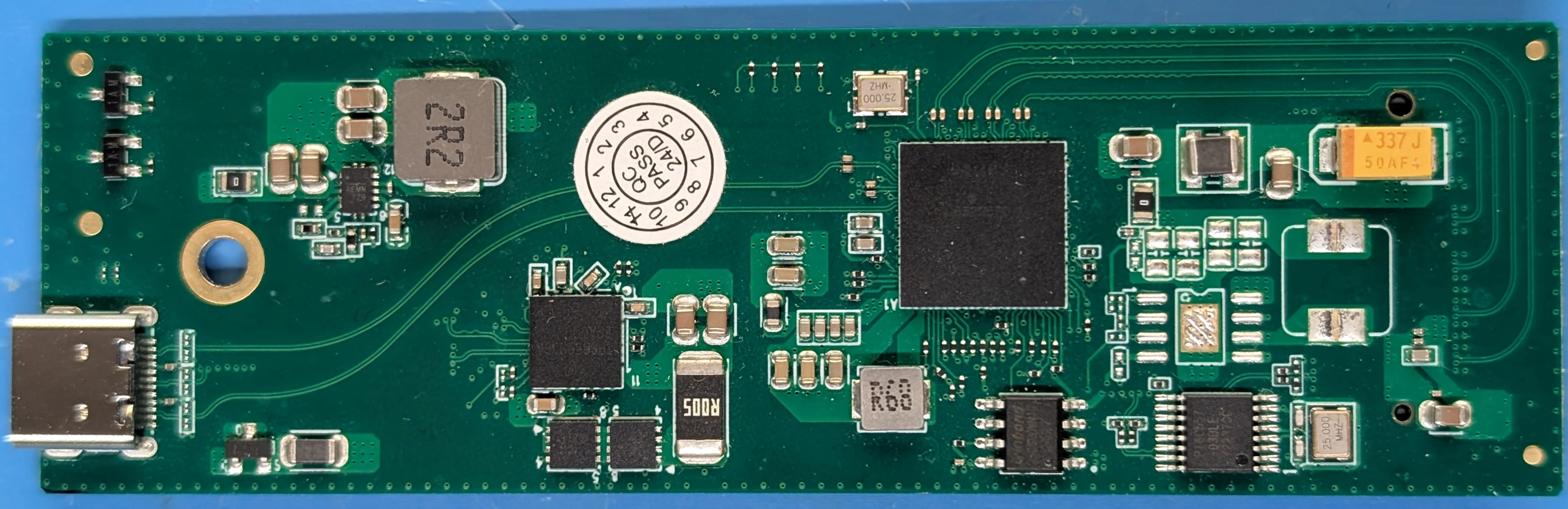 IOCrest TBT3 to NVME adaptor, uses JHL6540 chipset on a green PCB