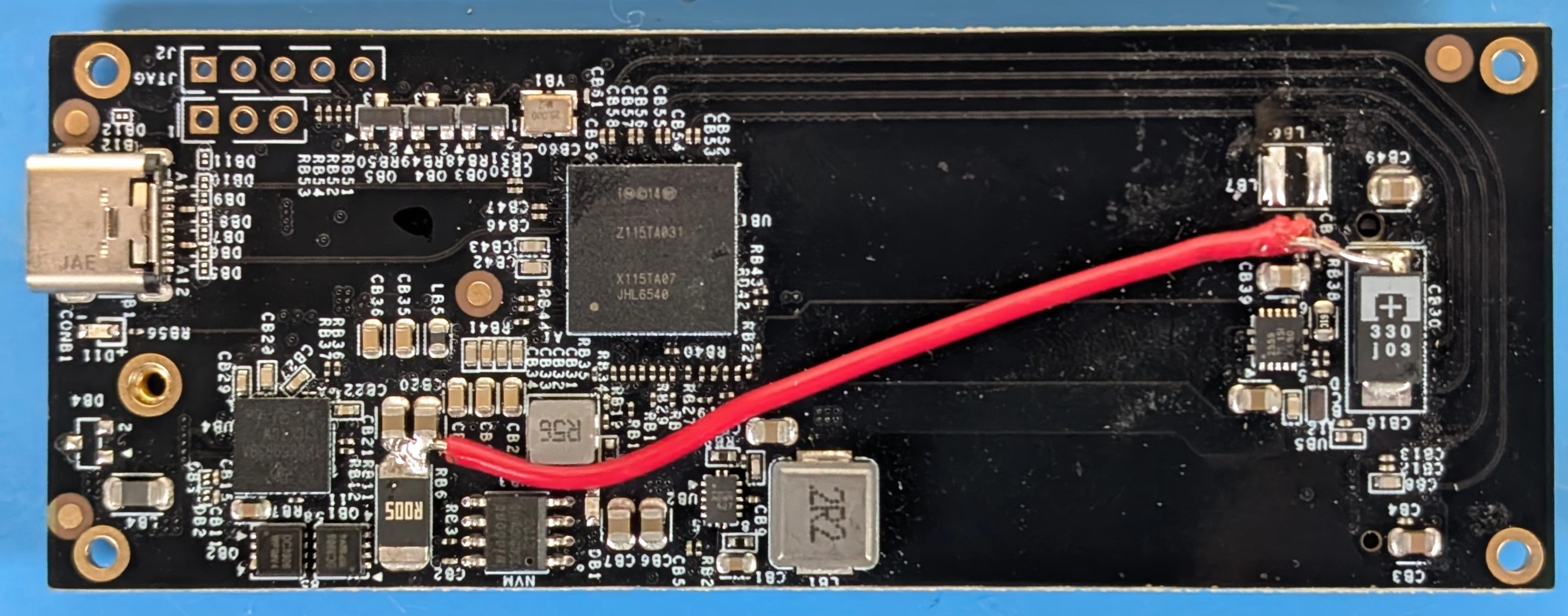 JoneyTech TBT3 to NVME adaptor. It is modified according to the instructions above.